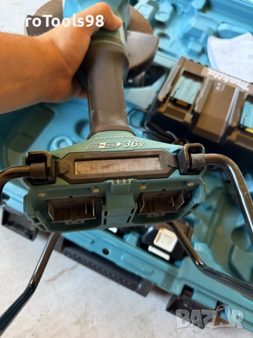 Makita DGA900 230mm 2x5Ah, снимка 5 - Ъглошлайфи - 55427575