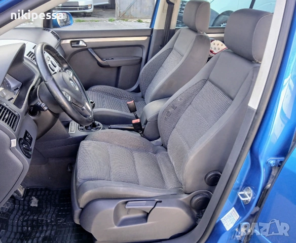 продавам vw touran 2.0TDI-136k.s, снимка 2 - Автомобили и джипове - 54478775