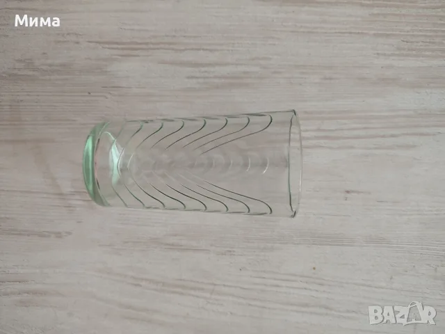4 броя чаши ...