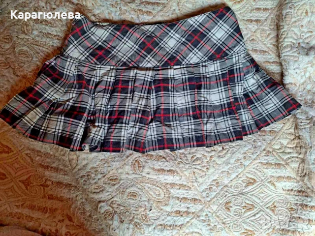 Terranova Punk Плисирана мини пола с колан, снимка 3 - Поли - 55267304