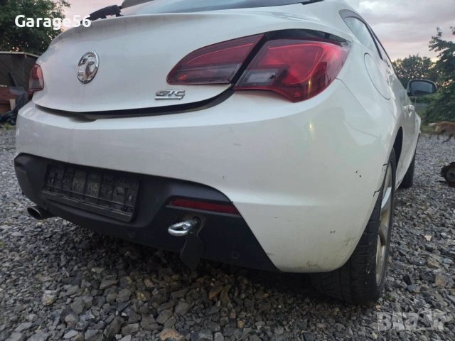 Opel Astra J GTC 1.4T Auto-на части , снимка 8 - Автомобили и джипове - 54889675