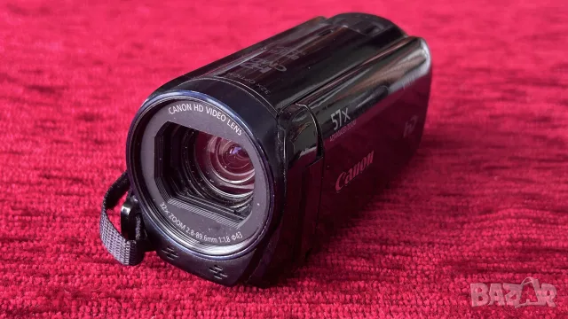 видеокамера Canon VIXIA HF R600