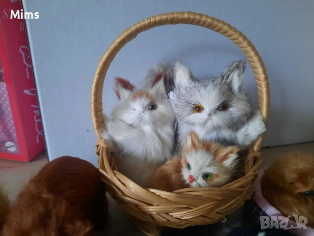 Лот ретро декоративни фигурки на котки и кученца с естествена козина / Винтидж сувенири, снимка 4 - Декорация за дома - 54641604