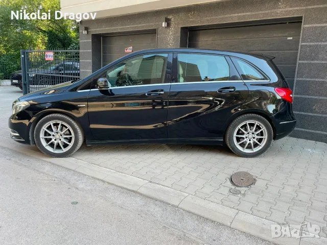 Mercedes-Benz B200 CDI, снимка 3 - Автомобили и джипове - 55556859