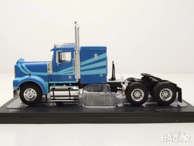 Marmon CHDT влекач 1980 - мащаб 1:43 на IXO моделът е нов в PVC дисплей-кейс, снимка 4 - Колекции - 54701013
