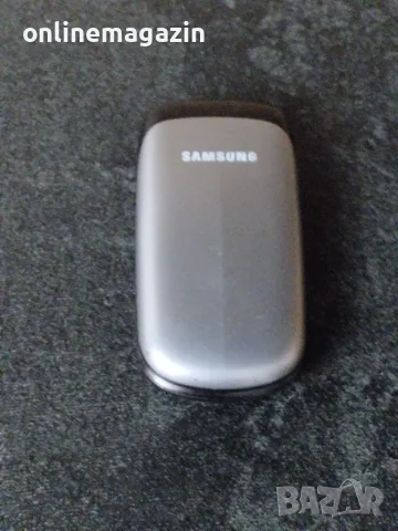 Сгъвам телефон Samsung GT-E1150i със зарядно