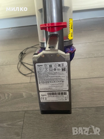 Акумулаторна прахосмукачка DYSON V-10, снимка 7 - Прахосмукачки - 55035005