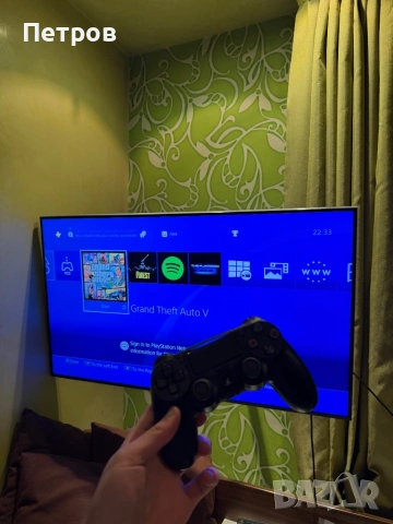 КАТО ЧИСТО НОВ Ps4 1TB + 2 джойстика + GTA 5 + 6 игри, снимка 10 - PlayStation конзоли - 54528580