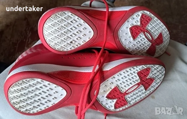 Under Armour баскетболни кецове., снимка 3 - Маратонки - 55316797
