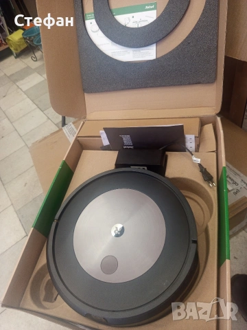 Прахосмукачка робот iRobot Roomba combo j5, снимка 3 - Прахосмукачки - 55016875