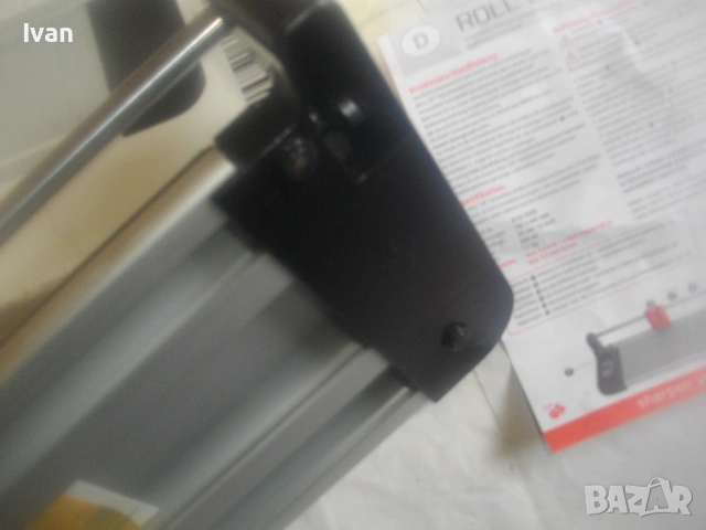 НОВ Немски оригинален РОЛКОВ НОЖ ЗА РЯЗАНЕ НА ХАРТИЯ до 32 см А 4 ROLL CAT РЕЗАЧКА ТРИМЕР, снимка 14 - Други инструменти - 54033969