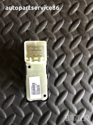 Бутон за превключвател на стъкло за задна лява врата за Chrysler Sebring (2006-2011) 04602787AA, снимка 3 - Части - 54571997