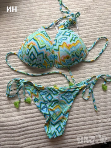 Бански с етикет