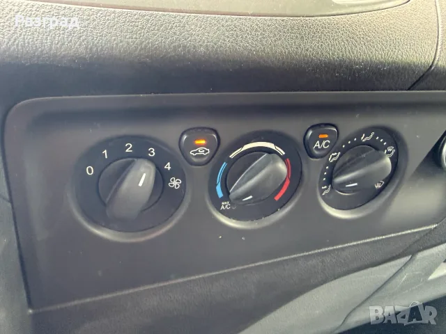 Ford Transit 2.2TDCi CUSTOM, снимка 13 - Бусове и автобуси - 55465495