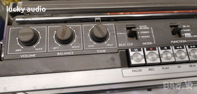 Касетофон JVC R 555L, снимка 10 - Радиокасетофони, транзистори - 54398004