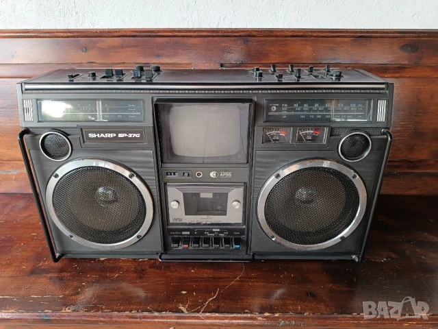 Касетофон Sharp