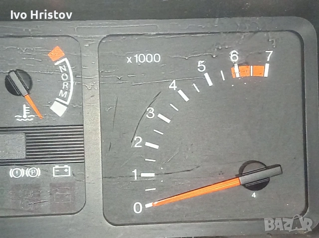 Табло с уредите за Форд Сиера, снимка 3 - Части - 54366786