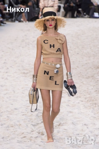 Дамски спортен екип 