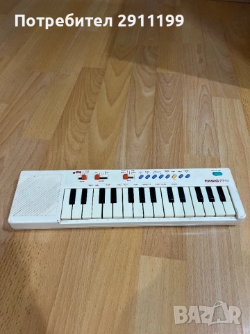 Японски синтезатор / йоника Casio 