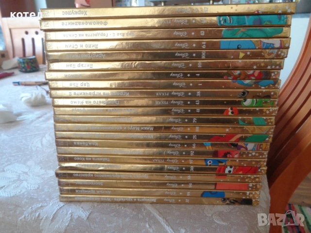 Продавам лот от 22 детски книжки с твърди корици от емблематичната поредица на Дисни „Златна колекци, снимка 4 - Детски книжки - 54824851