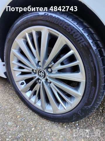 Toyota Avensis 1,8 full екстри, снимка 14 - Автомобили и джипове - 54725898