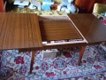 Продавам  трапезна  разтегателна  маса., снимка 3