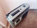 1970-те години Sanyo M2560N работещ касетофон и FM SW MW радио, Япония, снимка 3