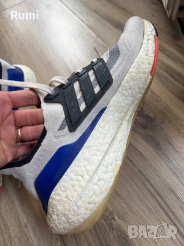 Оригинални маратонки Adidas UltraBoost 21 ! 44 н, снимка 5 - Маратонки - 54754829