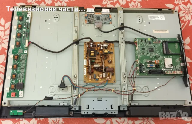 Toshiba 32LV833N с дефектен екран T315HW04 V.4/32AV833 REV:1.0/PE-3131-02UN-LF/31T09-C0G/VIT71884.00