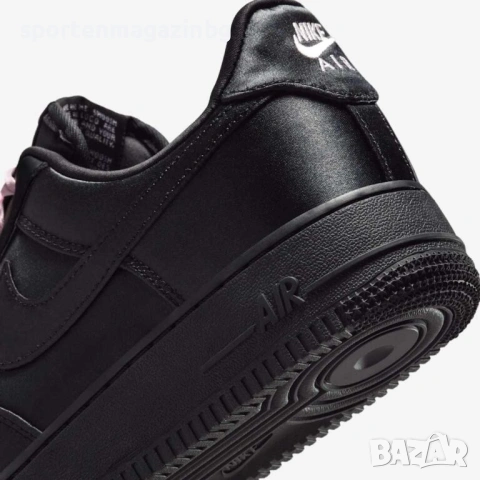 Дамски кецове Nike Air Force 1 '07 LV8, снимка 8 - Кецове - 54837774