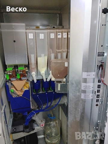 Вендинг necta opera кафемашина , снимка 2 - Вендинг машини - 54160174