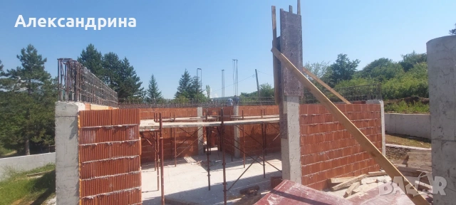 Продавам къща в с. Големо Бучино гр. Перник, снимка 9 - Къщи - 54868444
