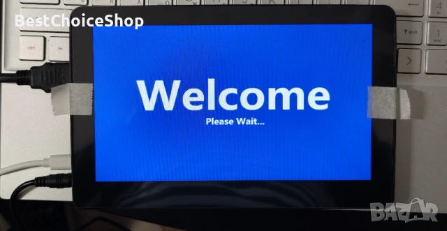 8-инчов мини монитор с тъчскрийн HD 800x480 с HDMI портове, вградени високоговорители и стойка., снимка 6 - Монитори - 54211582