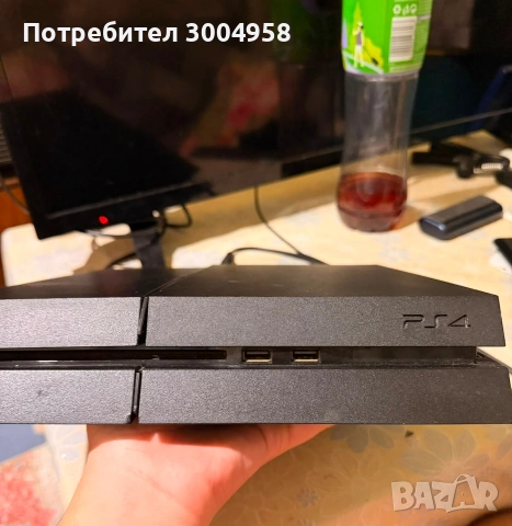 Продавам конзола PlayStation 4 (PS4) Fat модел в много добро техническо състояние., снимка 3 - Игри за PlayStation - 55277129