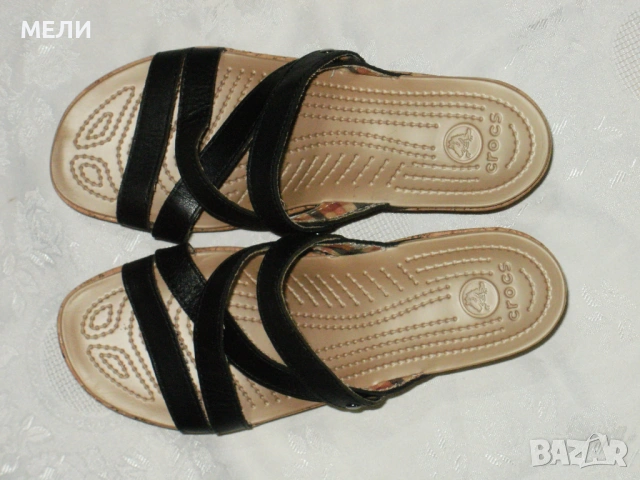 CROCS оригинални дамски нови естествена кожа 38, снимка 3 - Чехли - 54701453