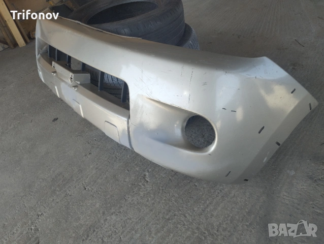 Оригинална предна броня Toyota Hilux 2005-2009, снимка 2 - Части - 54729502