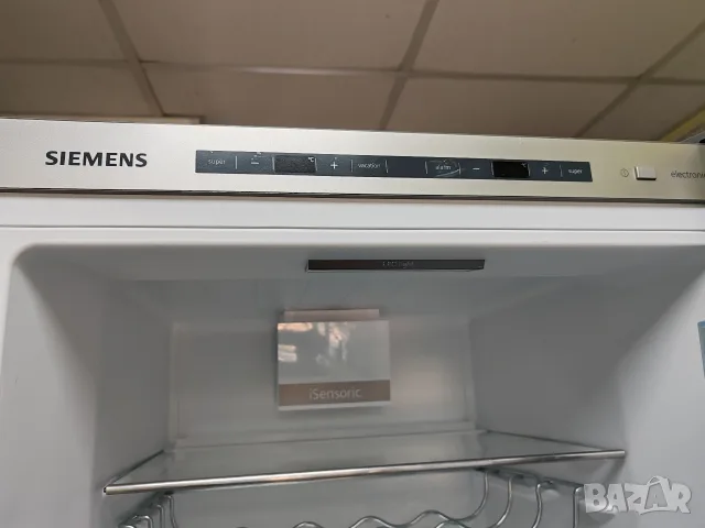 като нов иноксов комбиниран хладилник с фризер Сименс Siemens A +++ с две години гаранция! , снимка 7 - Хладилници - 55568217