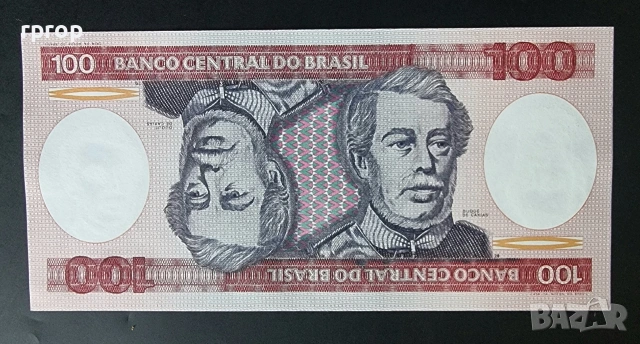 Бразилия.
 200 крузейро.
1981 - 1989  година.
UNC.
