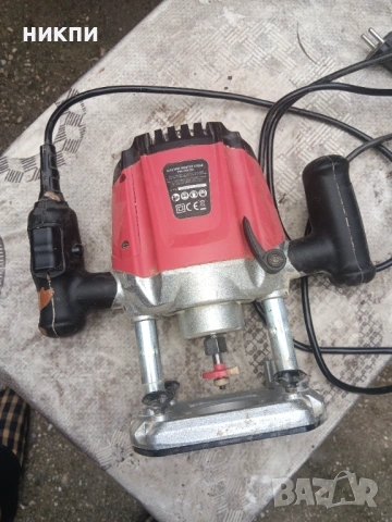 Оберфреза 1200w