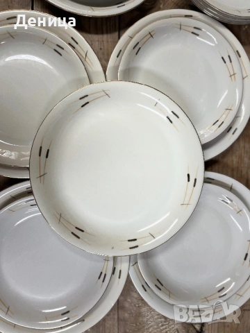 Български  папур от СИП Ръчна и стилна декорация и златен кант , снимка 2 - Чинии - 54013613