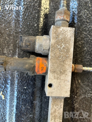 Газови рейки с дюзи за Субару , снимка 3 - Части - 54314939