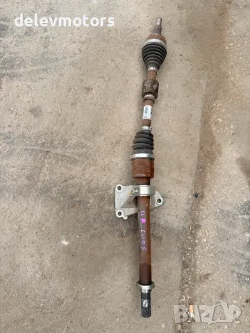 391003142R дясна полуоска от Renault Clio 5 1.0 SCe, двигател B4D419, 67 кс., 5ск., 26 000 km