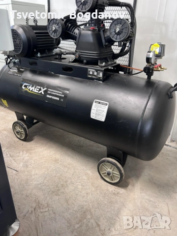 Компресор за въздух CIMEX - 200 л., 720 л./мин. / 3.0 kW ТРИФАЗЕН, снимка 3 - Други машини и части - 54095451