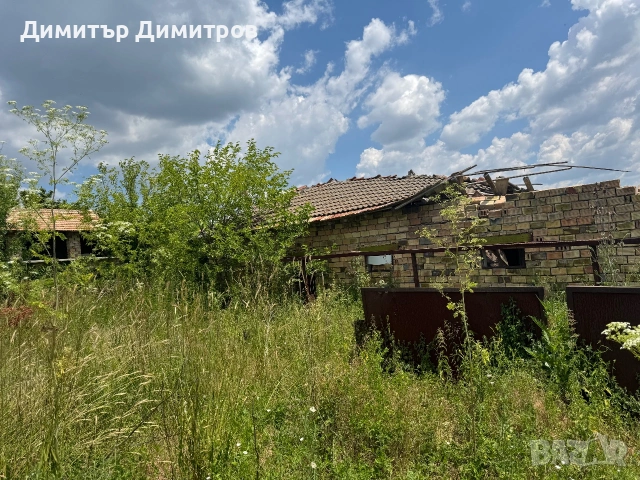 Дворно място с стопански сгради, снимка 3 - Парцели - 54987222