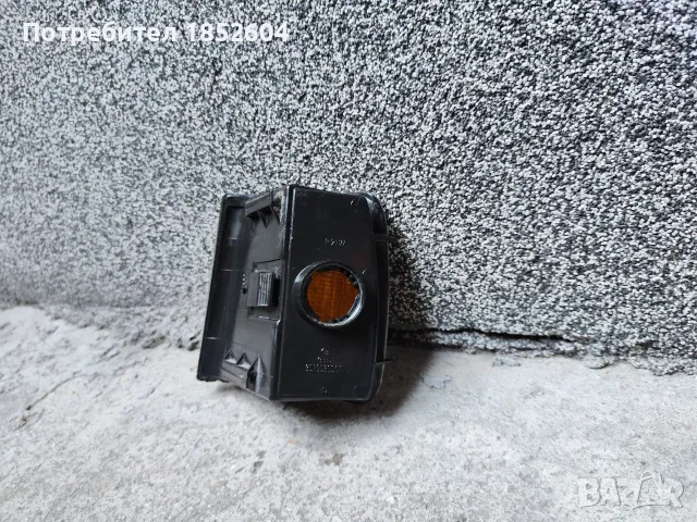 Десен фар и мигач Пасат Б3, снимка 10 - Части - 50020594