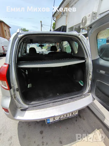 Toyota RAV4 2.2 D4D 2007 г. , снимка 5 - Автомобили и джипове - 55617118