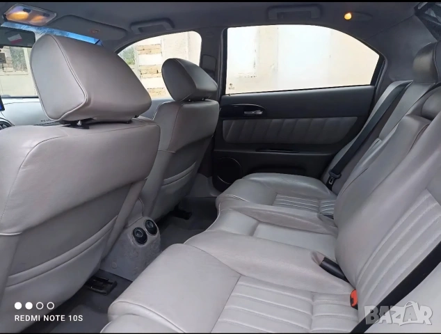 Алфа Ромео 166 2.4jtd 2007г., снимка 9 - Автомобили и джипове - 54219101