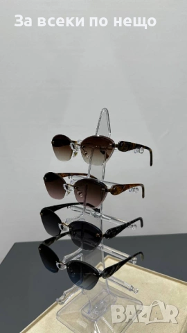 Miu Miu Слънчеви Очила С UV Защита С Подарък🎁Калъф - Различни Цветове Код E1427, снимка 4 - Слънчеви и диоптрични очила - 54028438