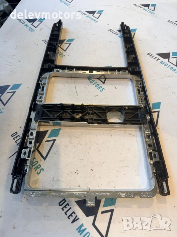 jba2-044e05-a декоративна лайсна от Land Rover Range Rover Velar (L560) 3.0 D , снимка 6 - Части - 55154454