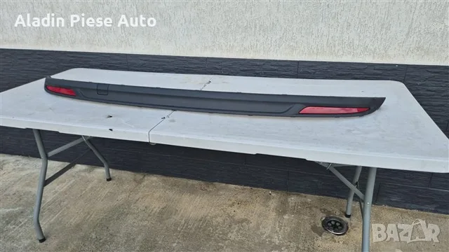 Декорация за задна броня Ford Mondeo MK5 след 2014 г. код DS7317K922L, DS73-17K922-L, снимка 2 - Аксесоари и консумативи - 55392994